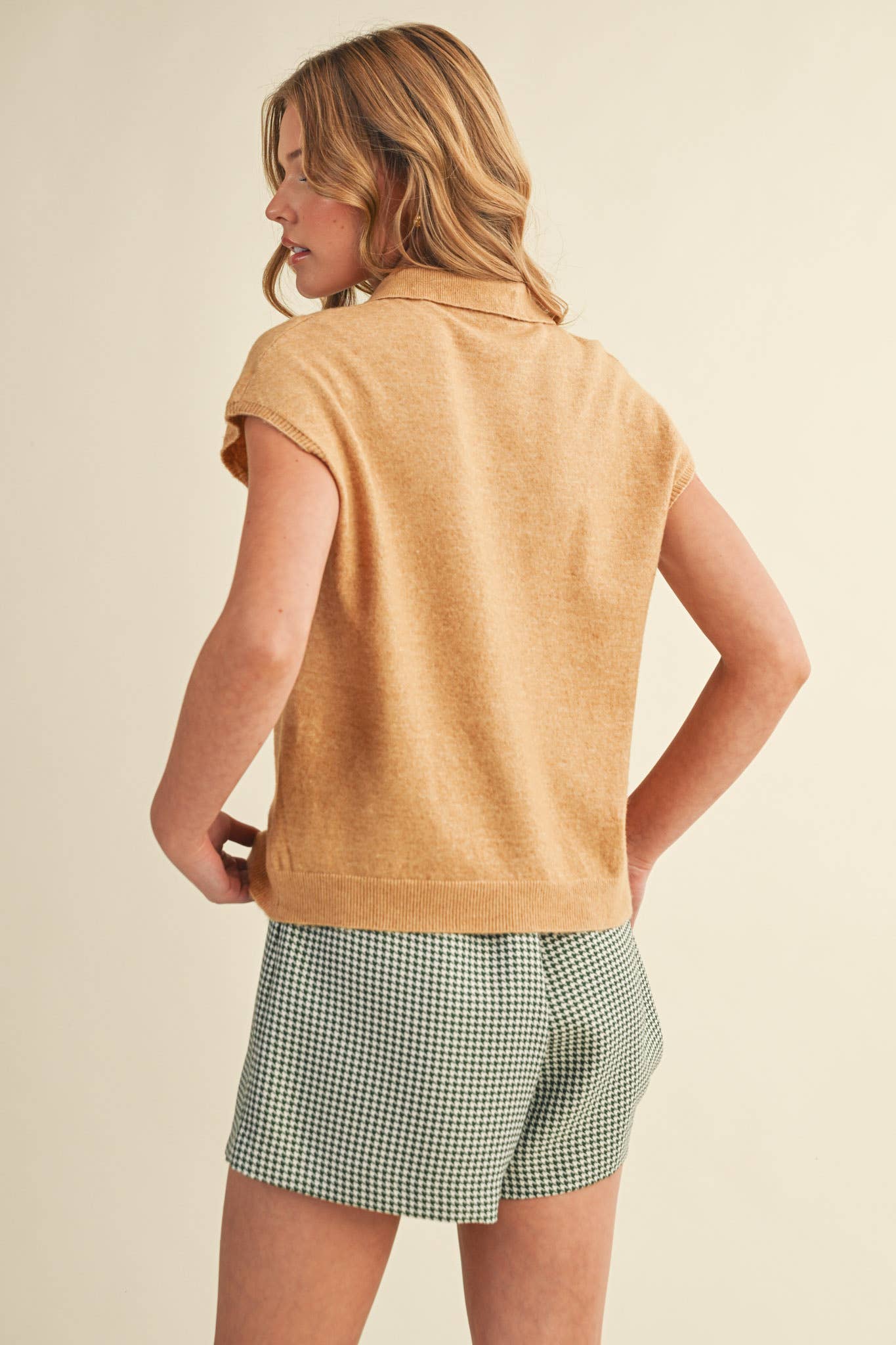 Collared Cap Sleeve Sweater Vest | Women’s Button Front Knit Top