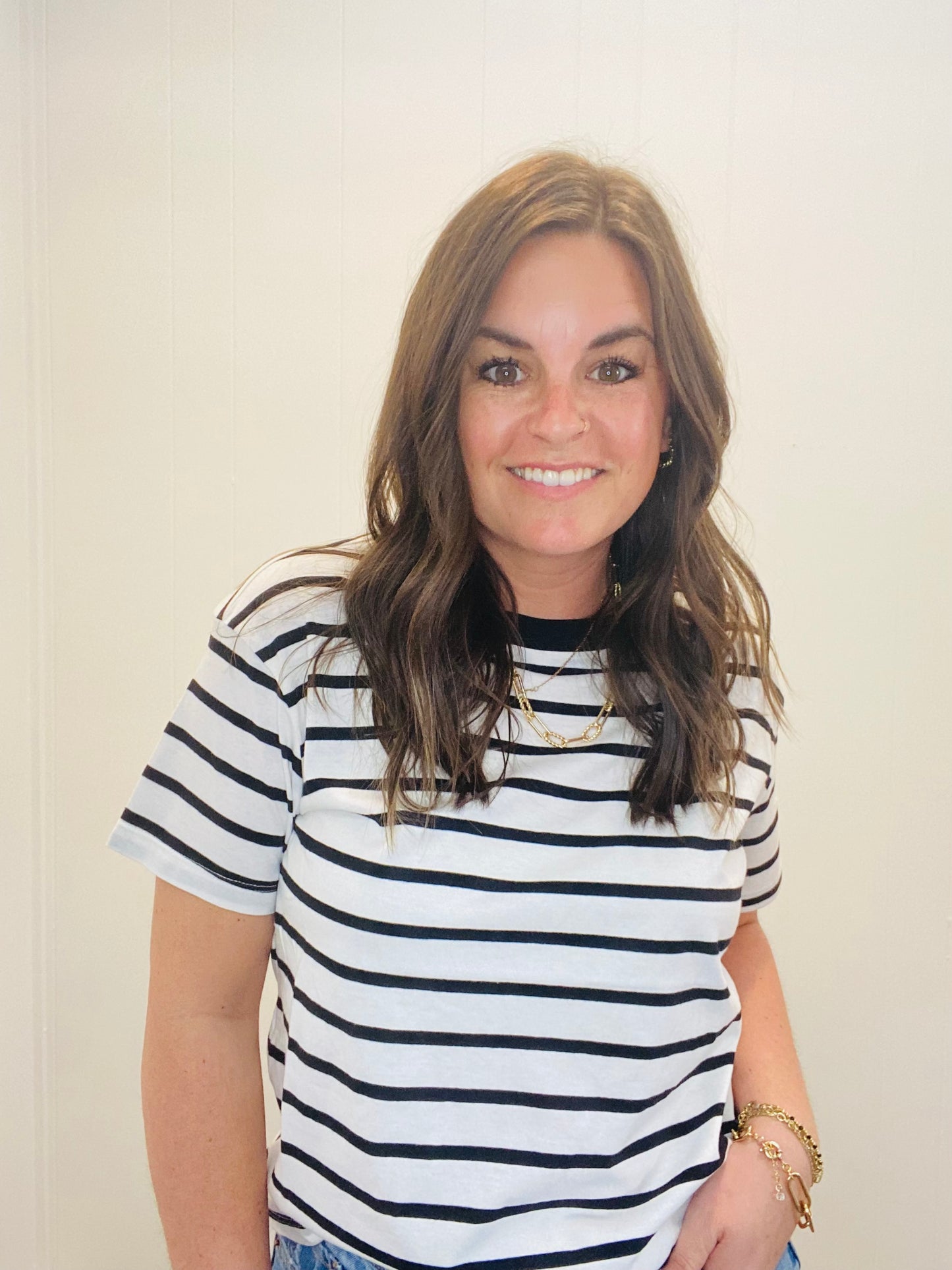 Black and White Short Sleeve Crew Neck Tee