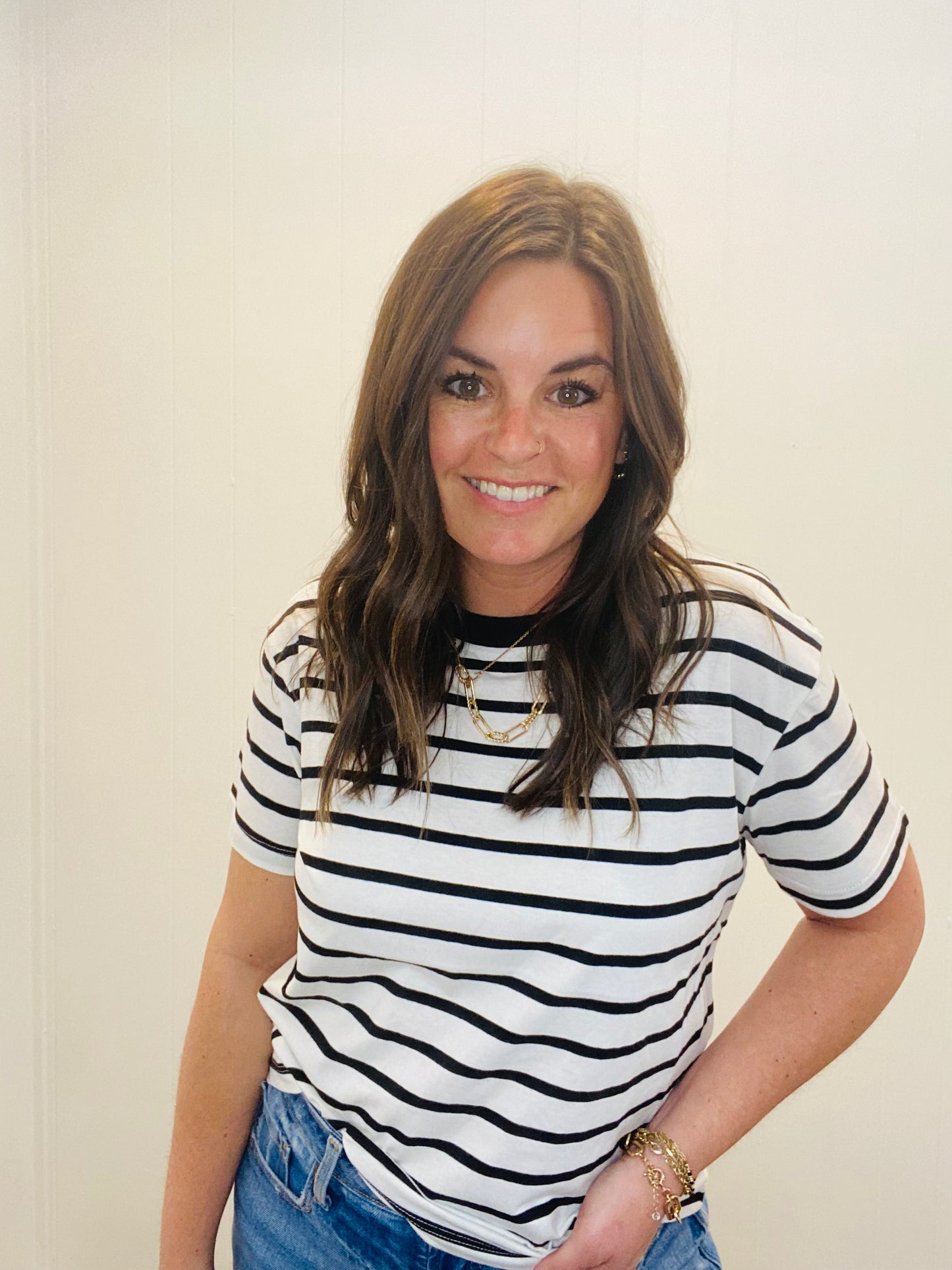 Black and White Short Sleeve Crew Neck Tee