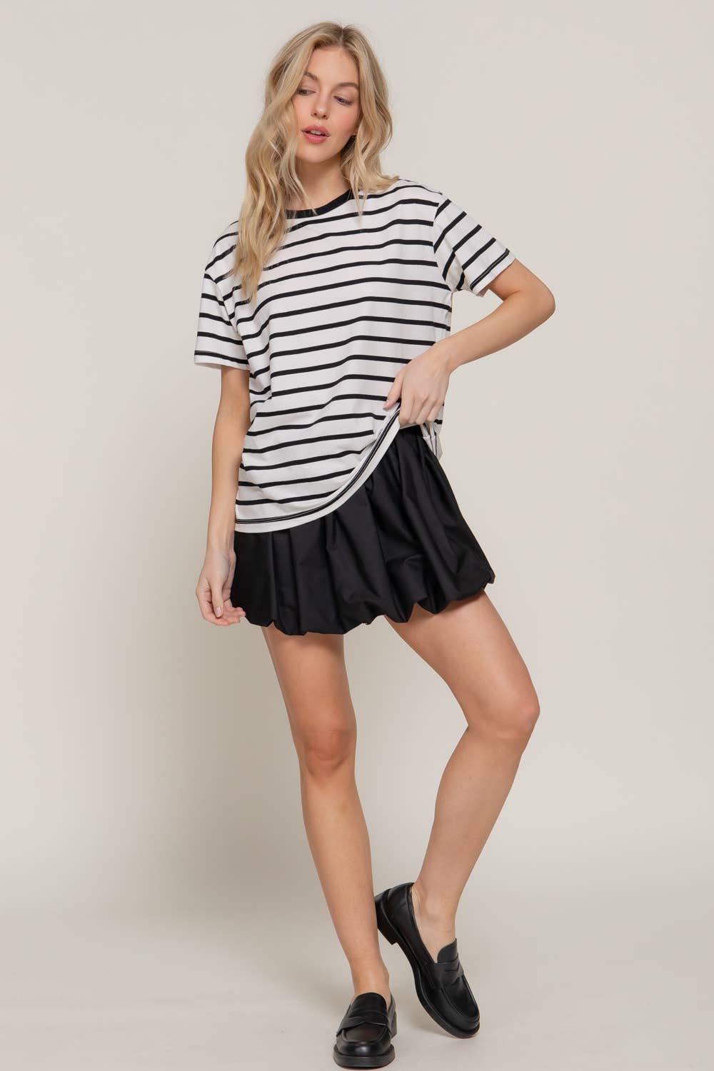 Black and White Short Sleeve Crew Neck Tee
