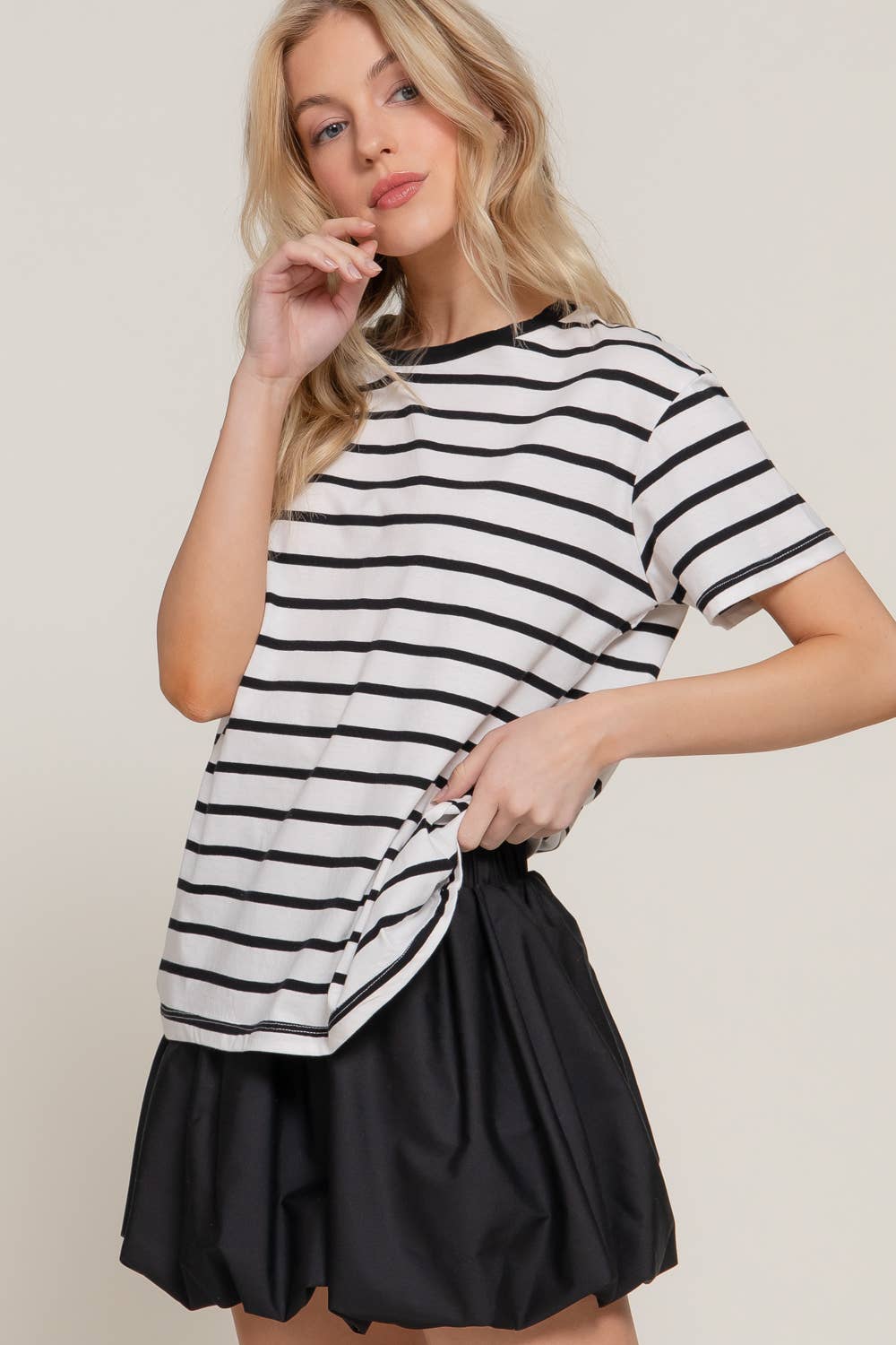 Black and White Short Sleeve Crew Neck Tee