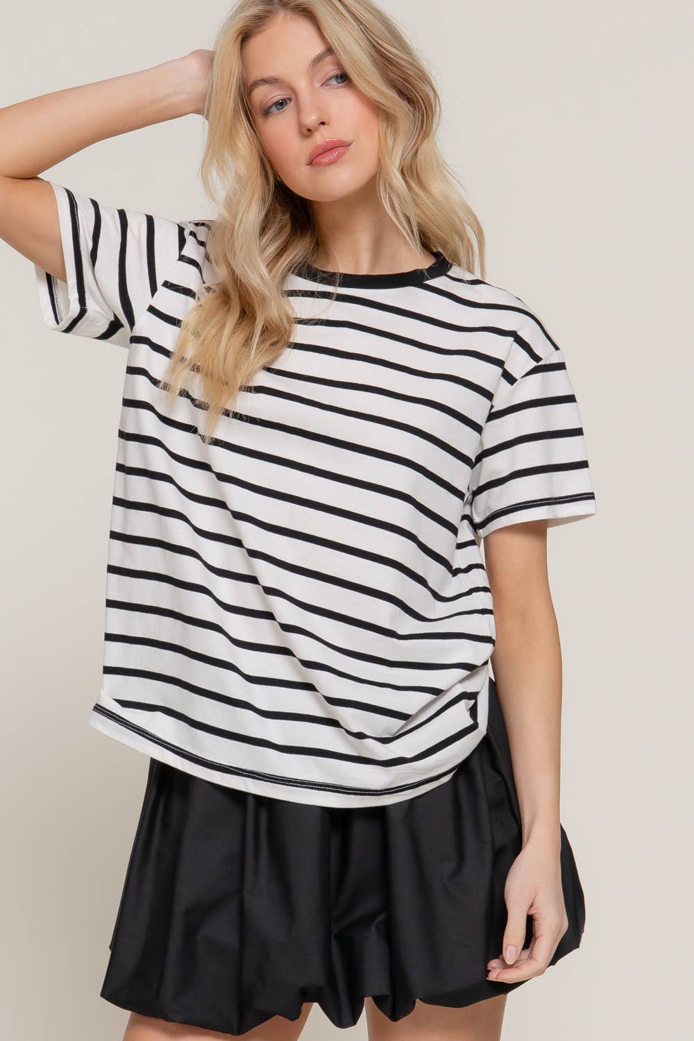 Black and White Short Sleeve Crew Neck Tee