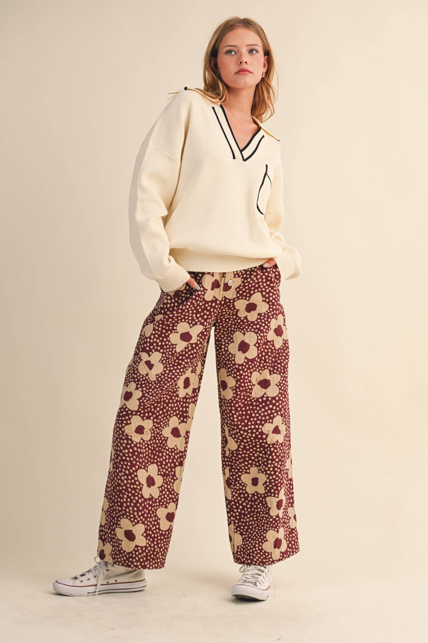 Ribbed Collared V-Neck Pullover Sweater | Women’s Relaxed Fit Knit