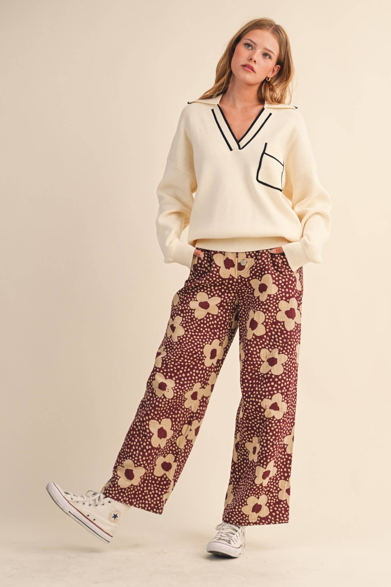 Ribbed Collared V-Neck Pullover Sweater | Women’s Relaxed Fit Knit