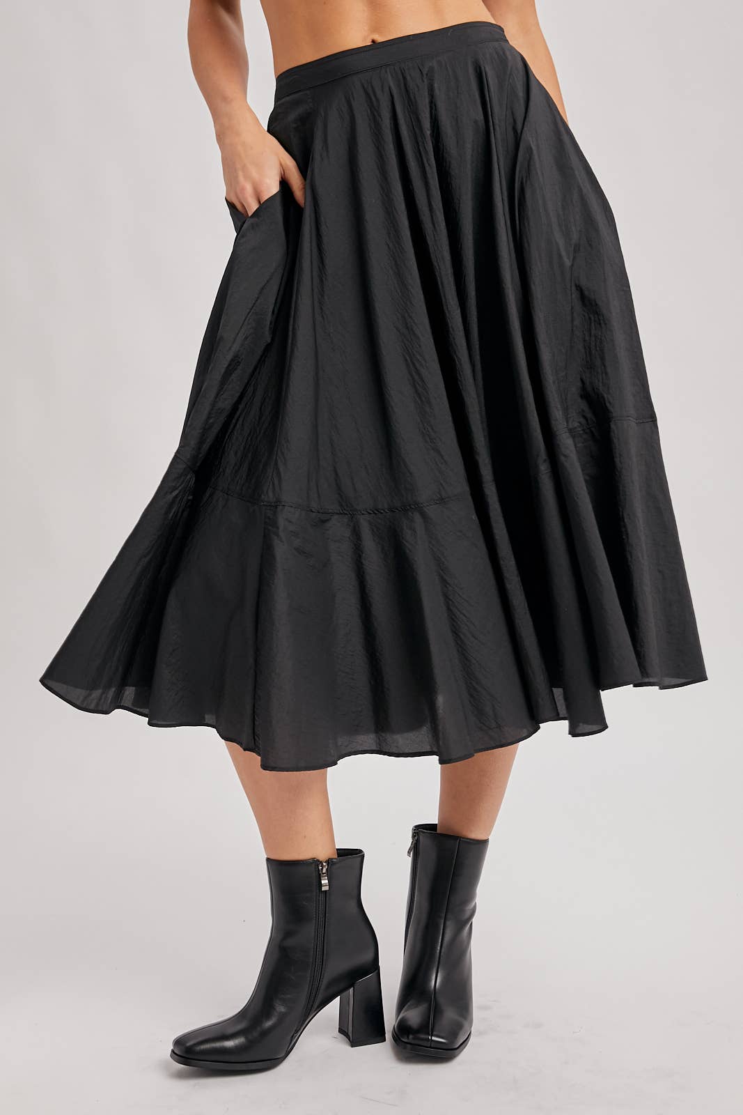 Tiered A-Line Midi Skirt | Lightweight Structured Silhouette