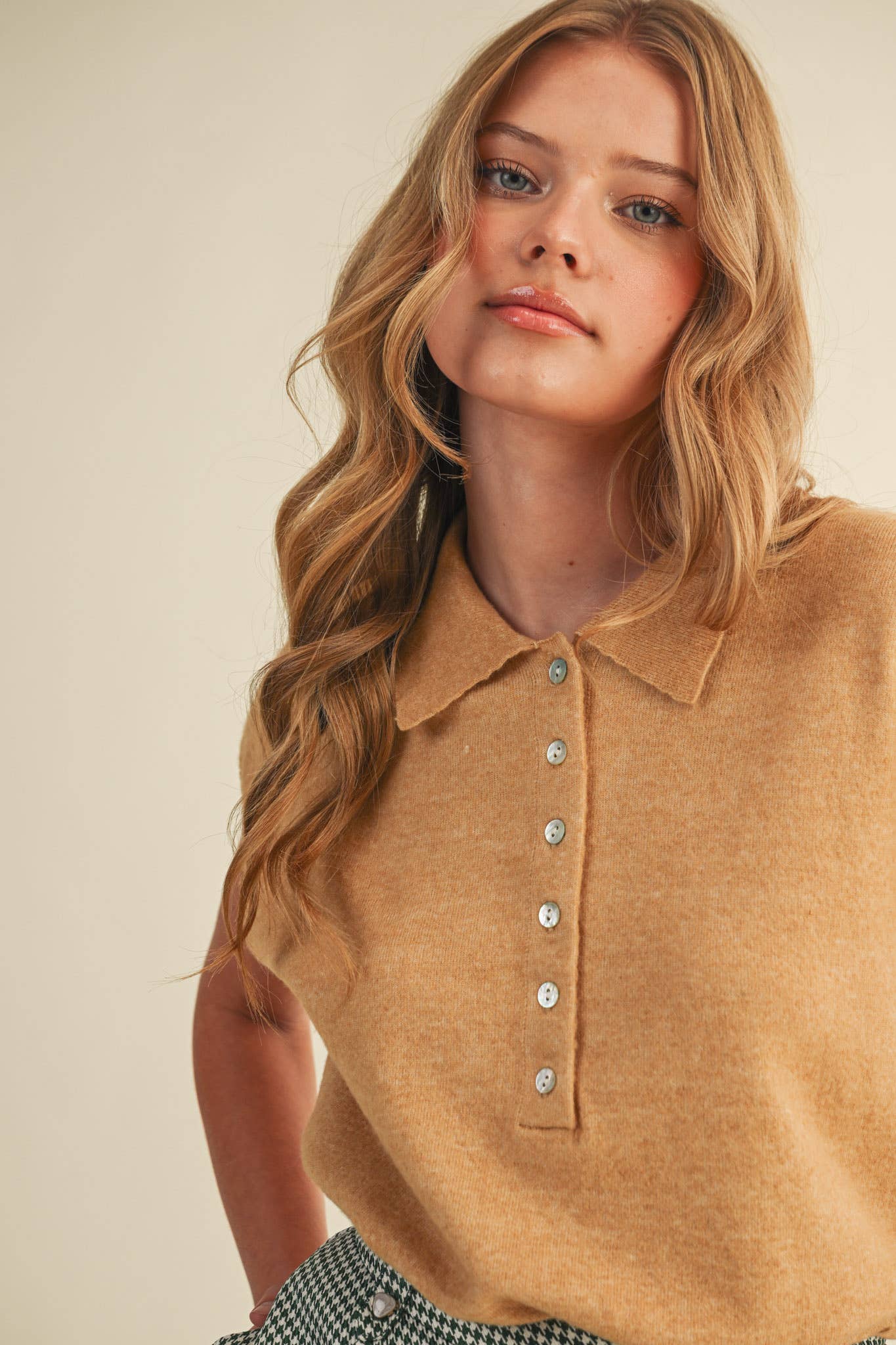 Collared Cap Sleeve Sweater Vest | Women’s Button Front Knit Top