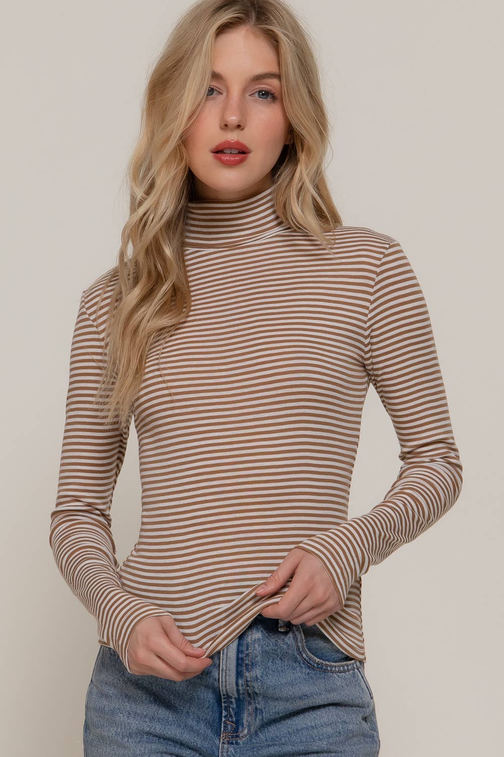 Long Sleeve Turtle Neck Stripe Top