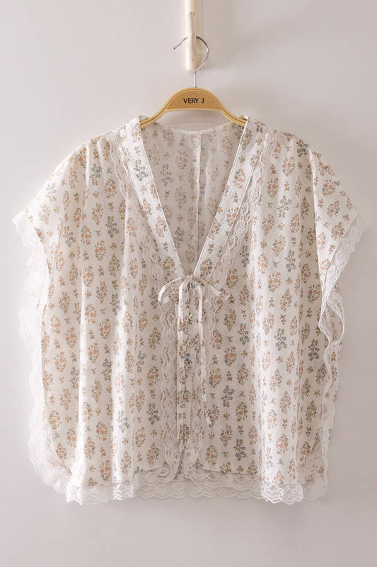 Vintage Bloom Lace Trim Top